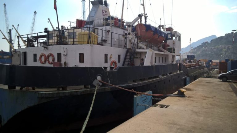 Capitaneria di Porto di Salerno: bandita nave moldava dai porti europei