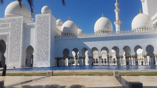 Abu Dhabi, tra tradizione e contemporaneo-