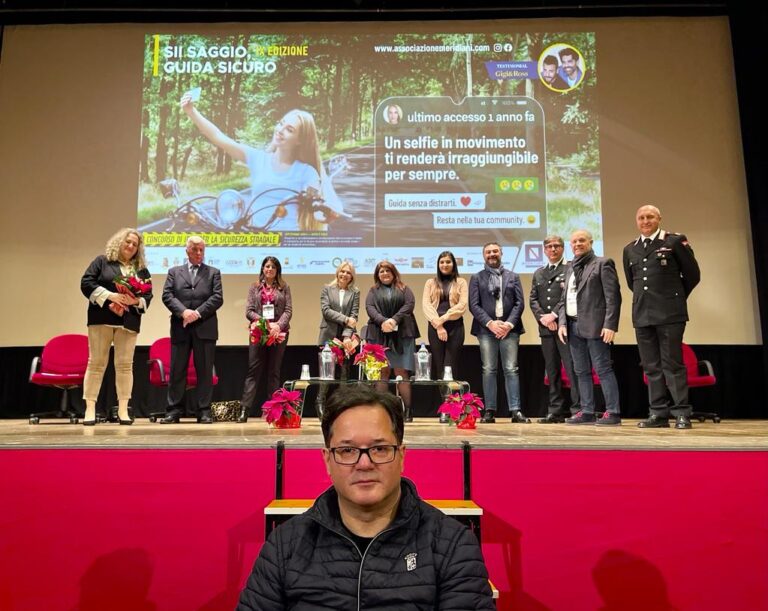 Al Cinema Teatro Italia di Eboli  grande successo con siisaggioguidasicuro, il sindaco Conte: “importante iniziativa sulla sicurezza stradale”