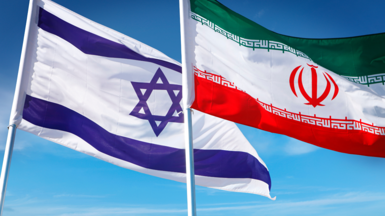 Israele Risponde all’Iran: Escalation o De-escalation?